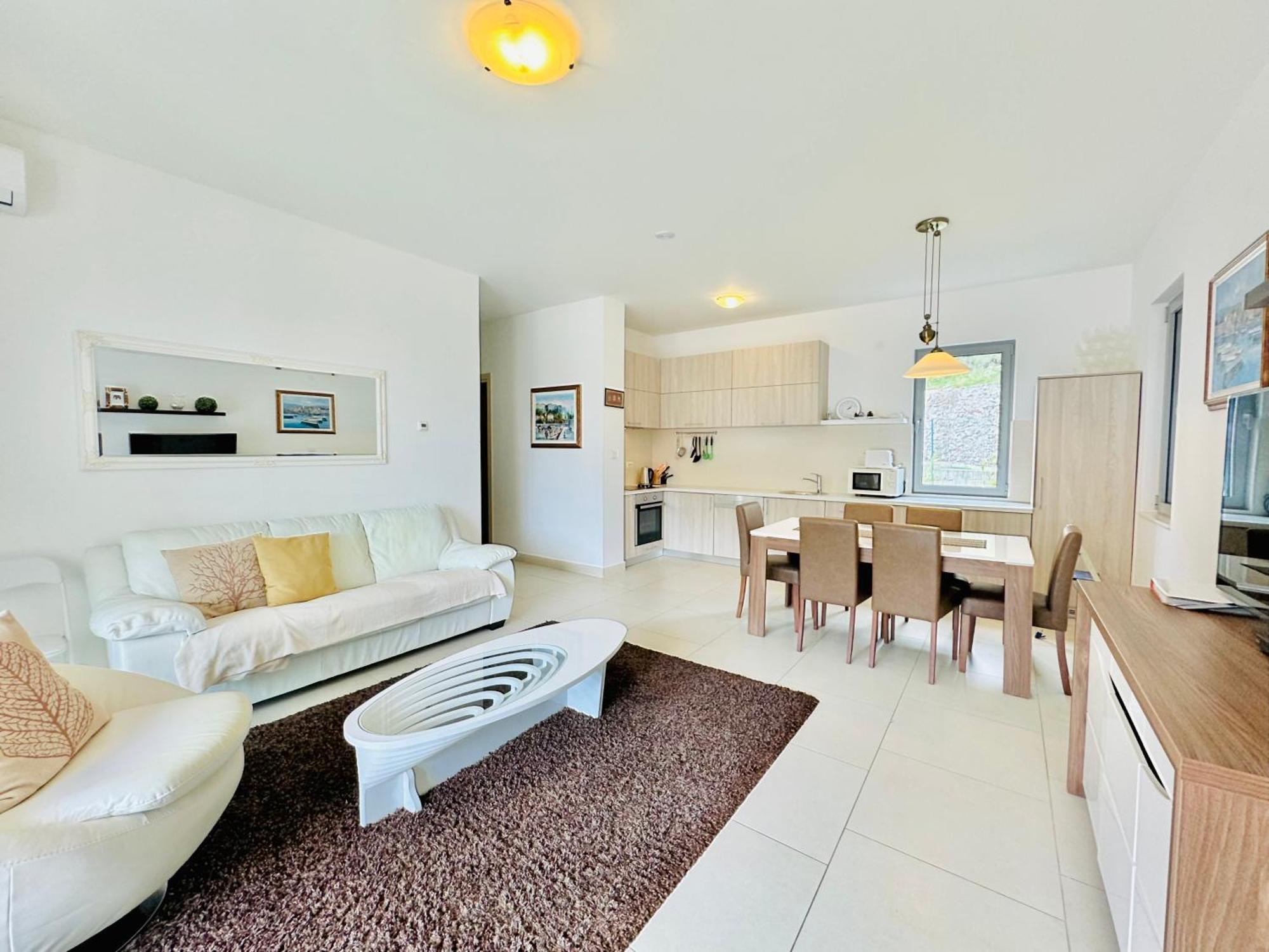 Lavender Bay C21